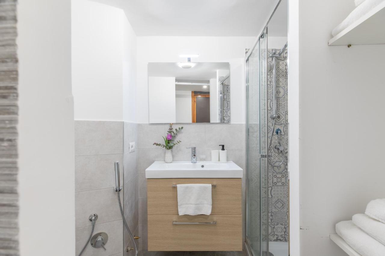 רומא Comfy Studio X2 - Trastevere District! מראה חיצוני תמונה