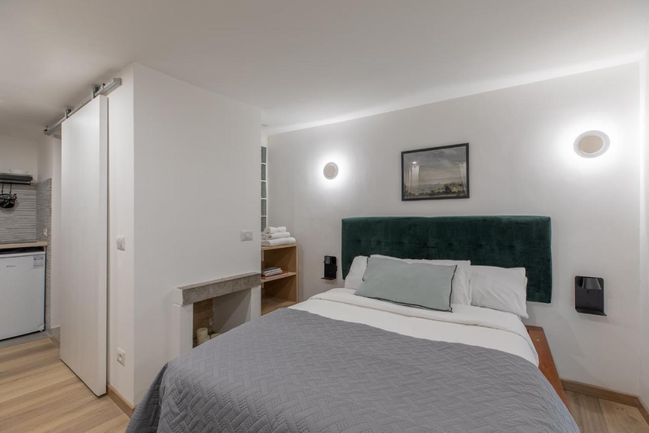רומא Comfy Studio X2 - Trastevere District! מראה חיצוני תמונה